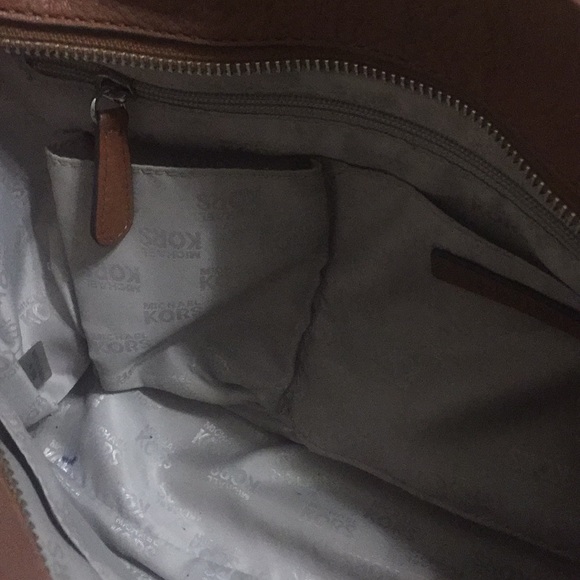 Michael Kors crossbody bag - Picture 4 of 7